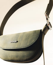 Load image into Gallery viewer, Rafael Bag in Moss Green
