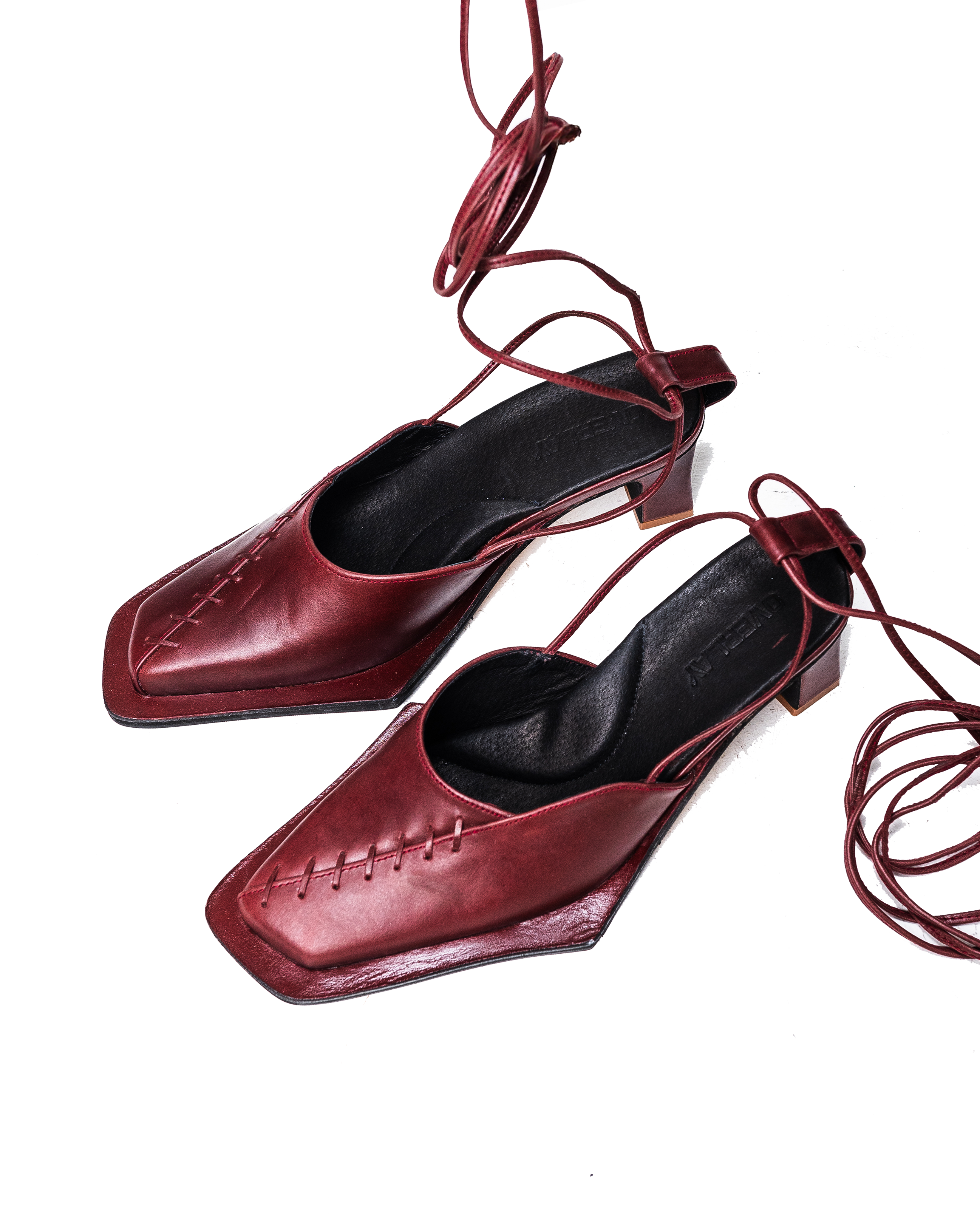 Trace Lace Up in Mason