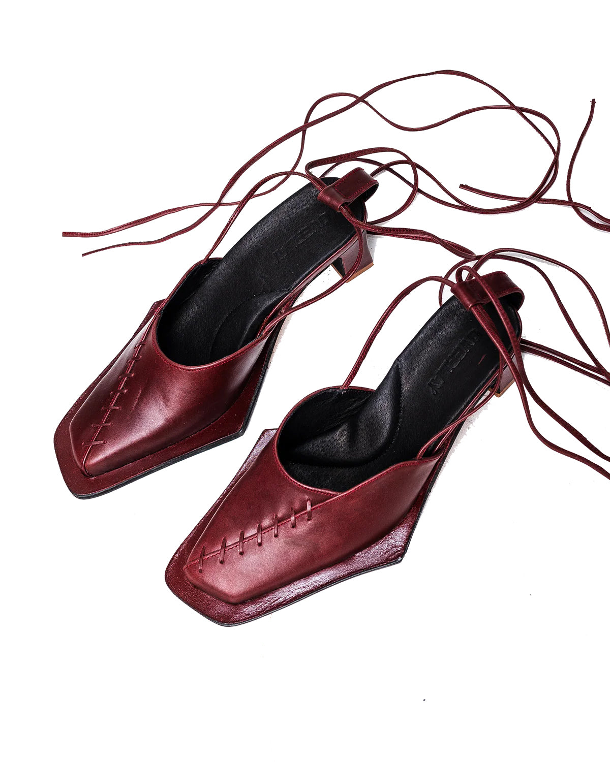 Trace Lace Up in Mason